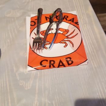 Hot N Crazy Crab - Preperations for the snow crab clusters & our steam bag with all the yummy food. - Seafood Near Me - Brandon, Florida