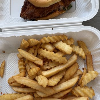 8 Bit Bites - Halal Near Me - New York, New York