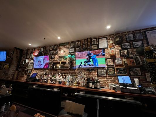 Colony Grill by null