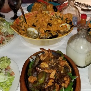 El Patron - 3.5lb chicken & steak burrito, large paella, chicken-shrimp-steak fajitas. - Mexican Near Me - Flushing, New York