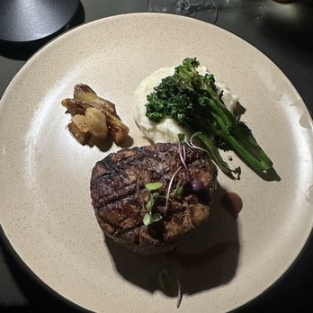 Salt And Ember - Wine Bars Near Me - Mount Dora, Florida Salt And Ember - Wine Bars Near Me - Mount Dora, Florida