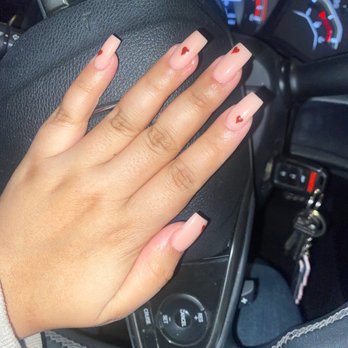 Mindy Nails Bar - Nail Salons Near Me - Whittier, California
