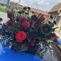 Custom "emo/goth" flower arrangement