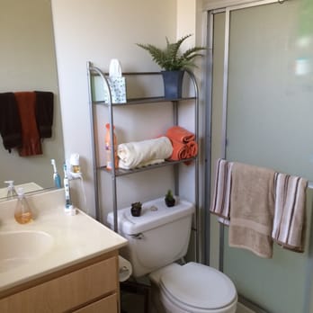 eaves Mission Ridge - Master Bath - Apartments Near Me - San Diego, California
