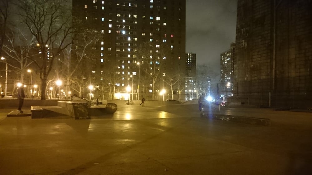 LES Coleman Skatepark Logo