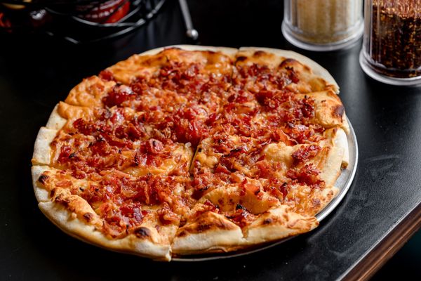 Fong's Pizza by null