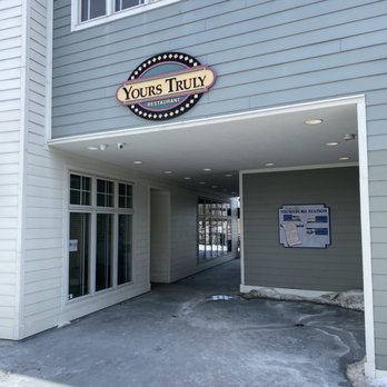 Yours Truly Restaurant - Entrance - American Near Me - Valley View, Ohio Yours Truly Restaurant - Entrance - American Near Me - Valley View, Ohio