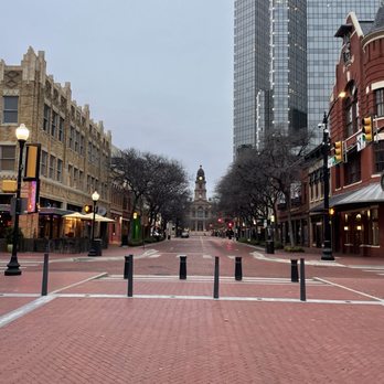 Sundance Square - Shopping Centers Near Me - Fort Worth, Texas