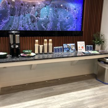 Paddletail Waterfront Lodge - Free coffee (after they quit trying to sell their overpriced coffee). - Hotels Near Me - Crystal River, Florida Paddletail Waterfront Lodge - Free coffee (after they quit trying to sell their overpriced coffee). - Hotels Near Me - Crystal River, Florida