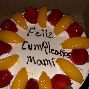 Pasteleria Rojas - a birthday cake with strawberries and oranges - Bakeries Near Me - Wilmington, Delaware Pasteleria Rojas - a birthday cake with strawberries and oranges - Bakeries Near Me - Wilmington, Delaware