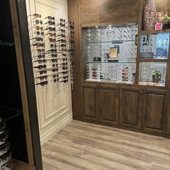 Coronado Family Optometry - Optometrists Near Me - Coronado, California Coronado Family Optometry - Optometrists Near Me - Coronado, California