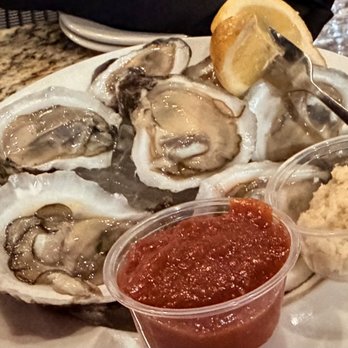 Station Square Ristorante - Oysters - New American Near Me - Youngstown, Ohio Station Square Ristorante - Oysters - New American Near Me - Youngstown, Ohio