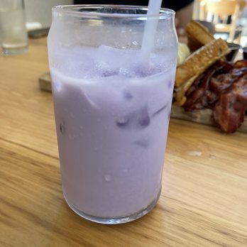 The Breeze Cafe - Ube latte that's taste more like taro (taro powder) - Breakfast & Brunch Near Me - Newark, California The Breeze Cafe - Ube latte that's taste more like taro (taro powder) - Breakfast & Brunch Near Me - Newark, California
