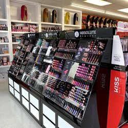 Beauty & Beyond Beauty Supply - Makeup