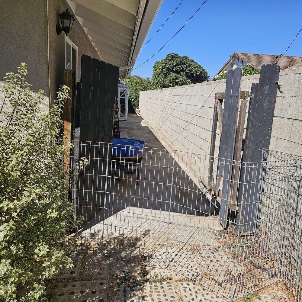 Handy Khan - Rear gate that had fallen into disrepair and rotted - Handyman Near Me