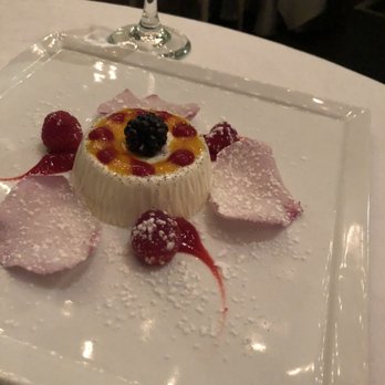 Il Cielo - Panna Cotta - Italian Near Me - Beverly Hills, California