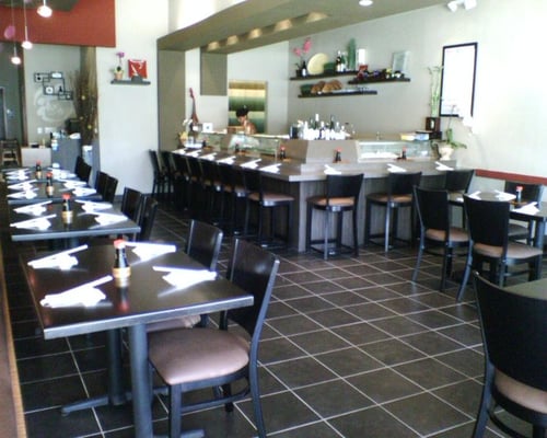 Sushi Kinoya by null