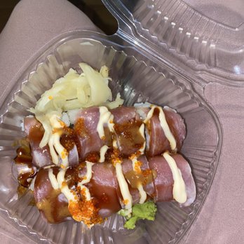 Fish N Gari - Ocean Breeze Roll - Sushi Bars Near Me - San Francisco, California Fish N Gari - Ocean Breeze Roll - Sushi Bars Near Me - San Francisco, California