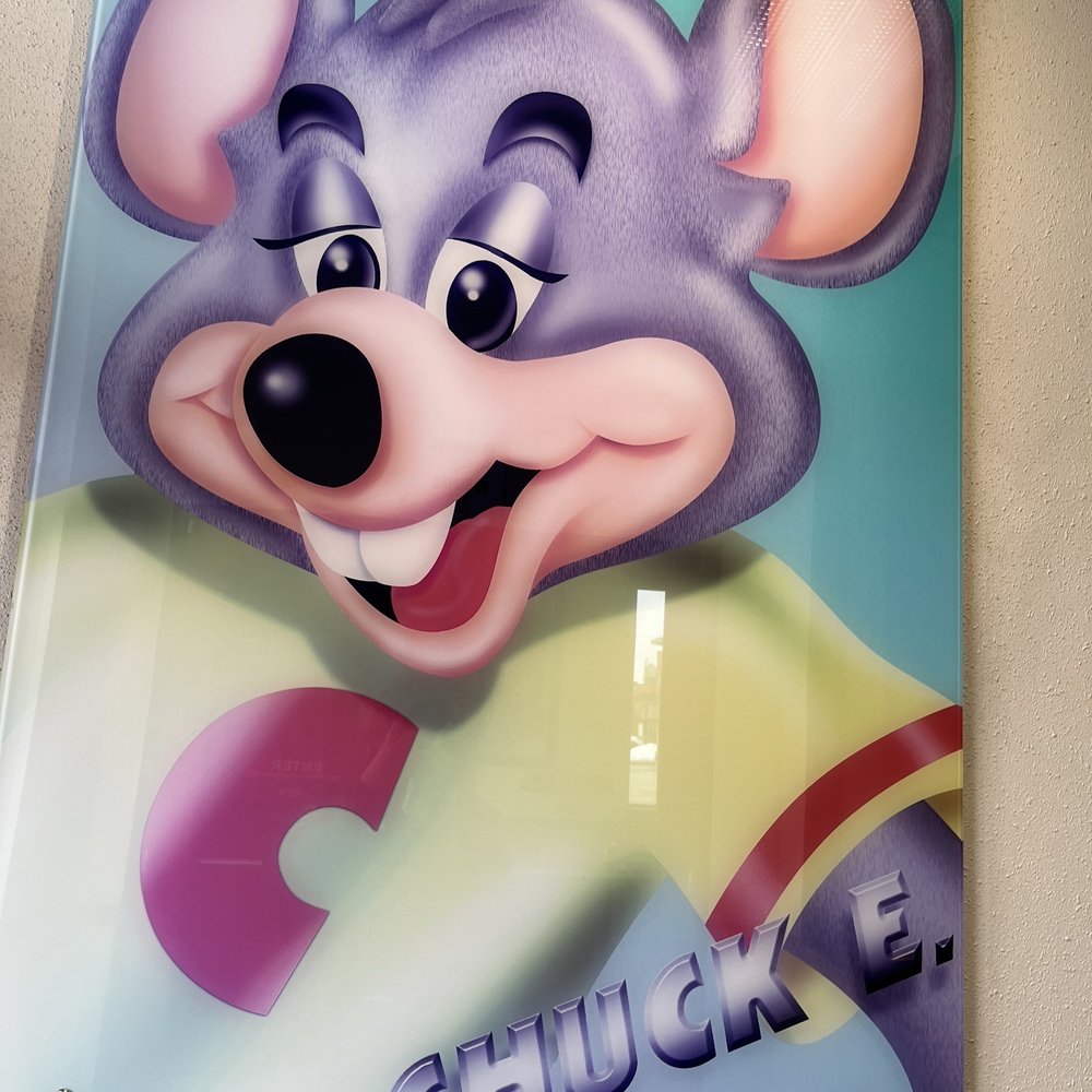 Chuck E. Cheese - Chuck E Cheese artwork in the main entrance - Pizza Near Me - Vaughan, Ontario