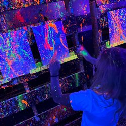 Spin and Splat Art Studio - Neon Splat Room Birthday Party Fun!!‍
