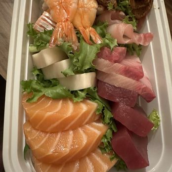 Niu B - Sashimi Platinum - Sushi Bars Near Me - Chicago, Illinois Niu B - Sashimi Platinum - Sushi Bars Near Me - Chicago, Illinois
