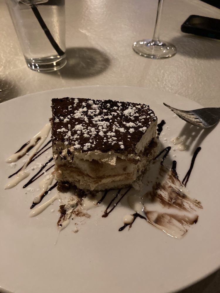 TINA G’S Updated September 2024 66 Photos & 187 Reviews 10 E Park