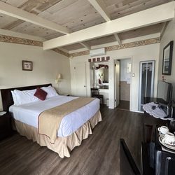 Sundown Inn