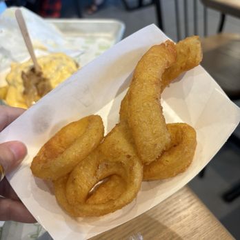 Shake Shack Centennial Center - $5.49 for 4 baby Onion Rings and 1/2 a regular sized one. - Ice Cream & Frozen Yogurt Near Me - Las Vegas, Nevada