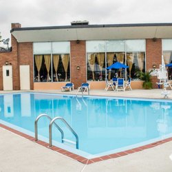Quality Inn Riverfront 45 Photos 35 Reviews Hotels 525