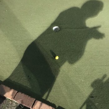 Jurassic Putt - Golf clap - Mini Golf Near Me - Nags Head, North Carolina Jurassic Putt - Golf clap - Mini Golf Near Me - Nags Head, North Carolina