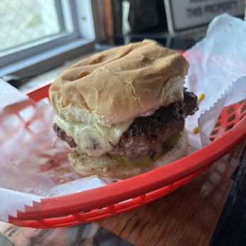 Larry's Tavern - Larry Burger - Bars Near Me - Grover, Missouri