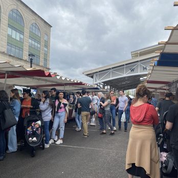 Wheaton French Market - Farmers Market Near Me - Wheaton, Illinois