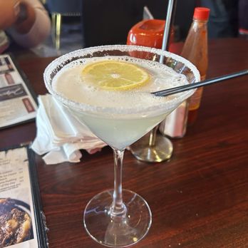Jordyn's Soul Cafe - Lemon drop - Soul Food Near Me - Chicago, Illinois