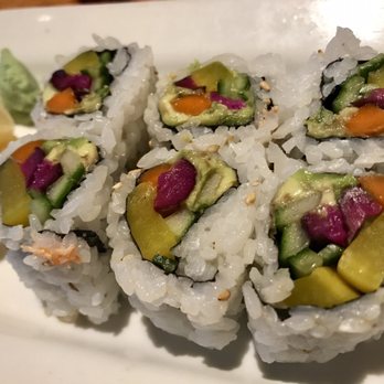 Umi Sake House - Veggie roll!! Those colors!! Delicious - Sushi Bars Near Me - Seattle, Washington