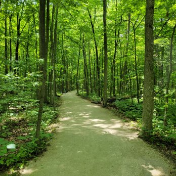 Franklin Woods Nature Center - Parks Near Me - Franklin, Wisconsin