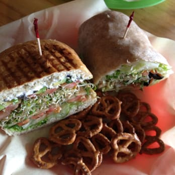 Smacky's On Broadway - Vegetarian options - Sandwiches Near Me - Spokane Valley, Washington