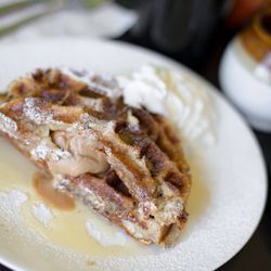 Munchies Coffee House & BARKery - Waffle with cinnamon and peanut butter