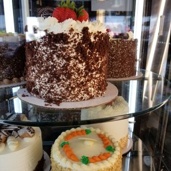 Freed's Bakery - Beautiful cakes - Bakeries Near Me - Las Vegas, Nevada Freed's Bakery - Beautiful cakes - Bakeries Near Me - Las Vegas, Nevada