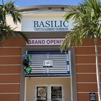 Basilic Vietnamese Grill - Entrance - Vietnamese Near Me - Boca Raton, Florida