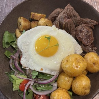Luka Restaurant - Carne asada bowl - Latin American Near Me - Plantation, Florida