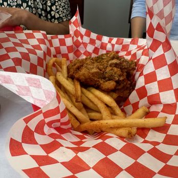Super Cajun - Fried oysters and fries. - Cajun/Creole Near Me - Los Angeles, California Super Cajun - Fried oysters and fries. - Cajun/Creole Near Me - Los Angeles, California