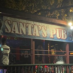 SANTA’S PUB - Updated July 2025 - 112 Photos & 228 Reviews - 2225
