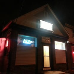 Sportsman's Tavern