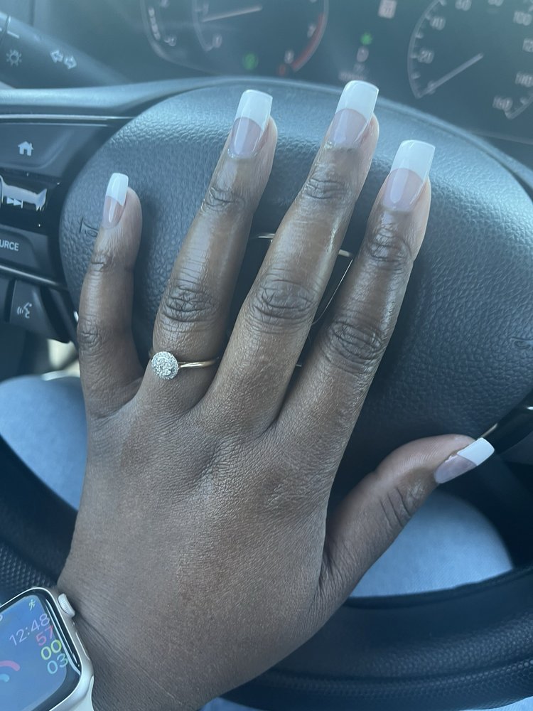 ROBIN’S NAILS Updated September 2024 5777 Edgewater Dr, Orlando