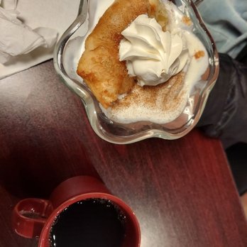 Uptown Cafe & Club D'Est - Apple dumpling dessert - American Near Me - Pratt, Kansas Uptown Cafe & Club D'Est - Apple dumpling dessert - American Near Me - Pratt, Kansas