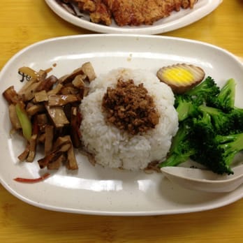Kingchops - 1/2 of the Pork Chop plate....rice, hard tofu broccoli & 1/2 of an boiled egg. - Taiwanese Near Me - Industry, California