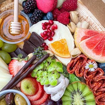 Spreads by Susu - Charcuterie board - Food Delivery Services Near Me Spreads by Susu - Charcuterie board - Food Delivery Services Near Me