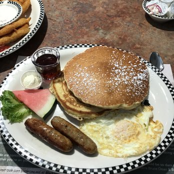 Black Bear Diner - Bear's Choice - Diners Near Me - Colma, California