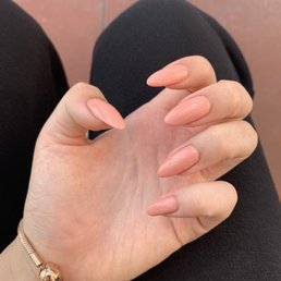 Gel manicure