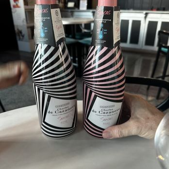 Champagne Charles de Cazanove - Color changing label.  Pink is the right color! - Beer, Wine & Spirits Near Me - Reims, 51